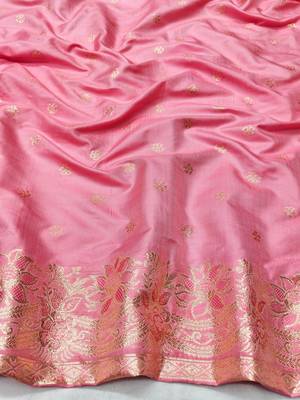 Pink zari woven silk blend saree with blouse piece 4