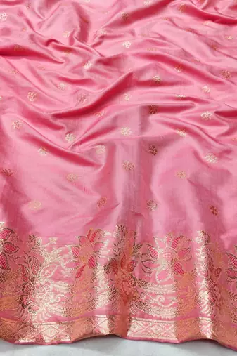 Pink zari woven silk blend saree with blouse piece
