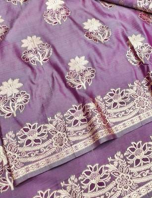 Purple zari woven silk blend saree with blouse piece 3