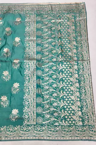 Blue zari woven silk blend saree with blouse piece