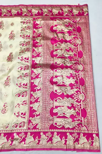 Cream zari woven silk blend saree with blouse piece