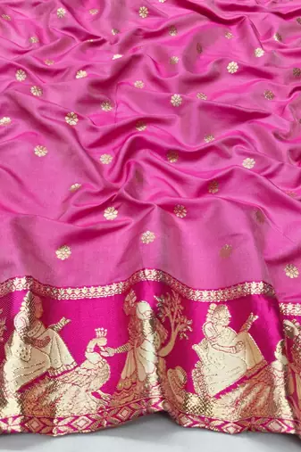 Cream zari woven silk blend saree with blouse piece
