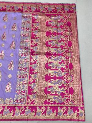 Lavender zari woven silk blend saree with blouse piece 2