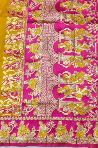 Gold zari woven silk blend saree with blouse piece