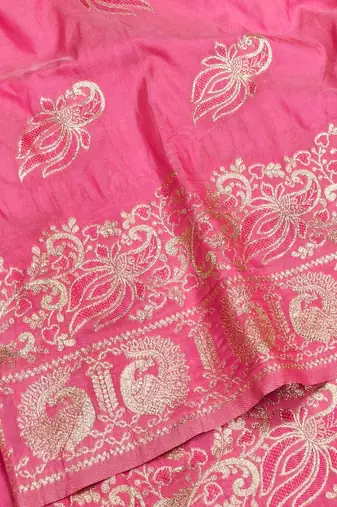 Pink zari woven silk blend saree with blouse piece