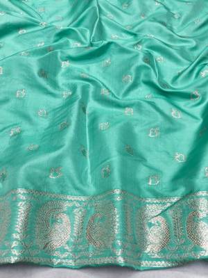 Blue zari woven silk blend saree with blouse piece 4