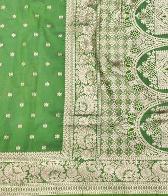 Light green zari woven silk blend saree with blouse piece 5
