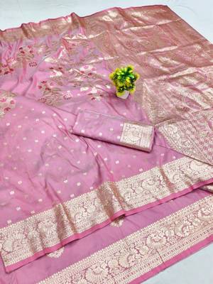 Pink zari woven silk blend saree with blouse piece 2