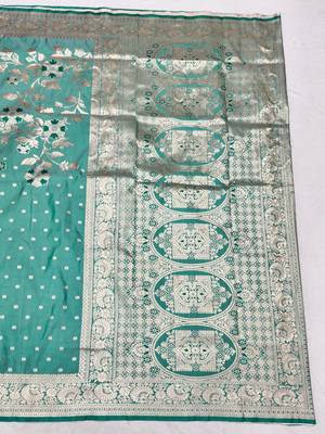 Blue zari woven silk blend saree with blouse piece 3