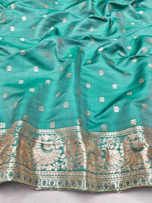 Blue zari woven silk blend saree with blouse piece 4