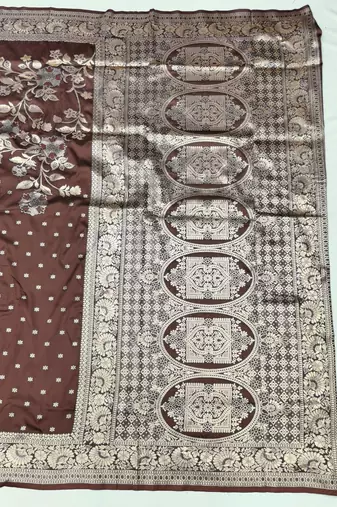 Brown zari woven silk blend saree with blouse piece