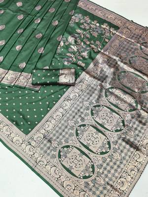 Dark green zari woven silk blend saree with blouse piece 1