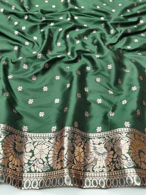 Dark green zari woven silk blend saree with blouse piece 3