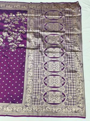 Purple zari woven silk blend saree with blouse piece 2