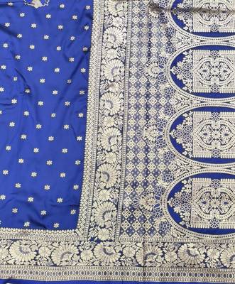Navy blue zari woven silk blend saree with blouse piece 3
