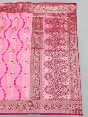 Pink zari woven leheria silk blend saree with blouse piece 2