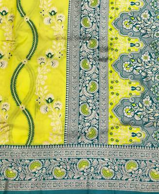 Lime zari woven leheria silk blend saree with blouse piece 5