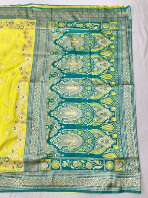 Lime zari woven silk blend saree with blouse piece 2