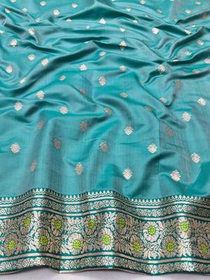 Lime zari woven silk blend saree with blouse piece 4