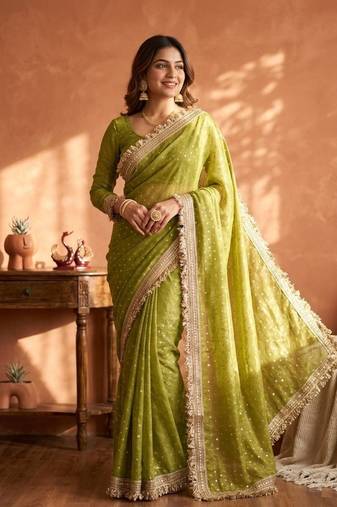 Green Fancy Lace Border With Jaquard Butti Silk Saree