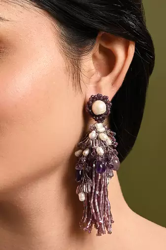 Luxury wine and pearl long earrings