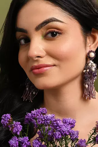 Luxury wine and pearl long earrings