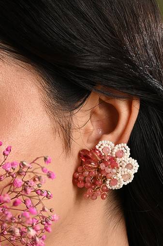 Cherry red stone round earrings