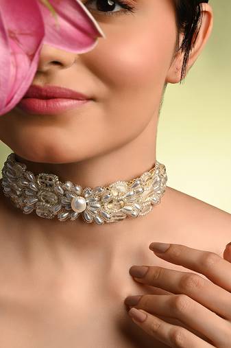 White pearl stones butterfly choker