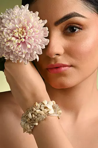 White floral long bracelet