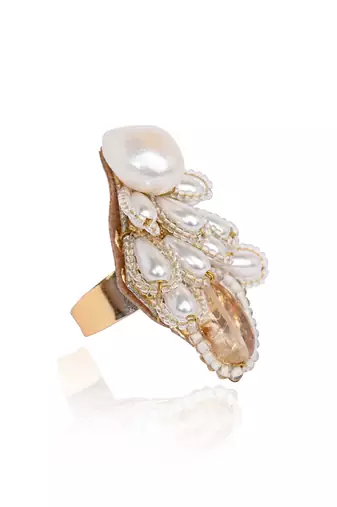 White stones pearl drop adjustable finger ring