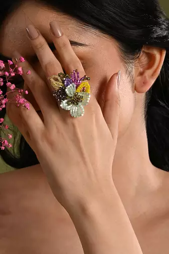 Multicolor crystal adjustable ring