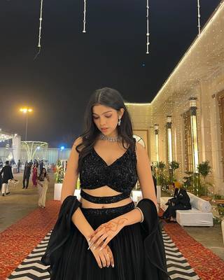 black georgette embroidered lehenga choli 3