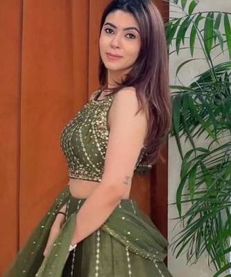 green silk blend embroidered lehenga choli 3