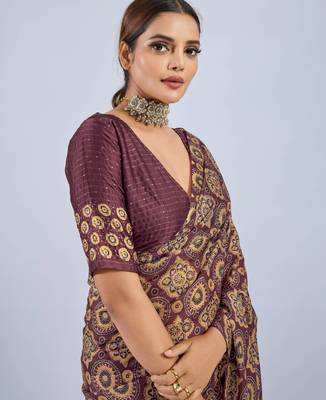 Maroon chiffon ajrak printed saree with unstitched blouse 5