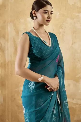 Green georgette floral printed saree with unstitched blouse