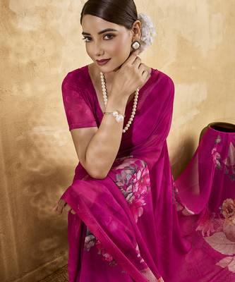 Pink georgette floral printed saree with unstitched blouse 5