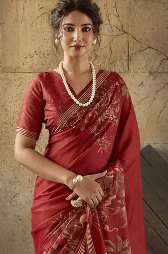 Red georgette floral printed saree with unstitched blouse