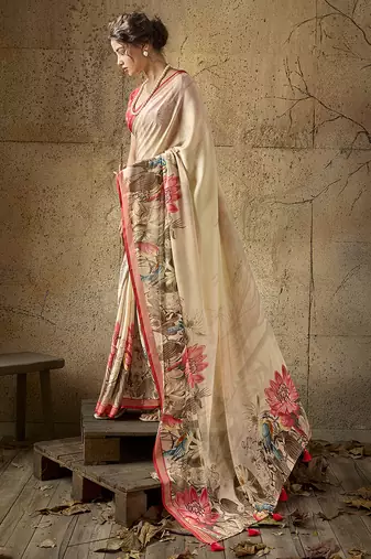 Beige georgette floral printed saree with unstitched blouse
