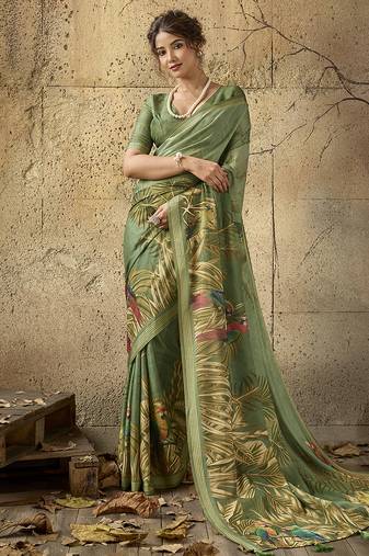 Green georgette floral printed saree with unstitched blouse