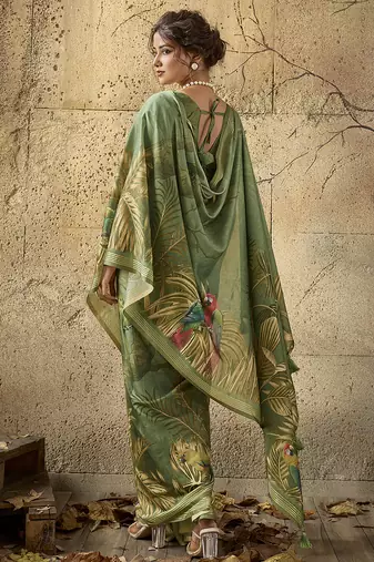Green georgette floral printed saree with unstitched blouse