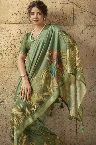 Green georgette floral printed saree with unstitched blouse