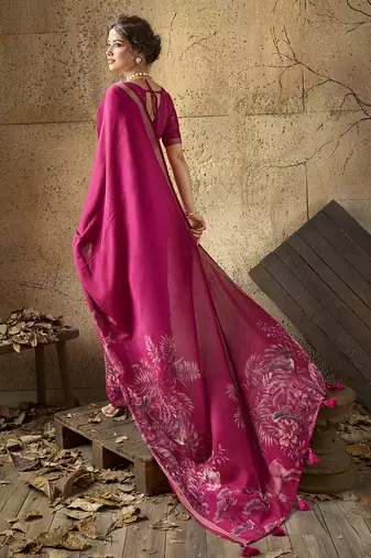 Pink georgette floral printed saree with unstitched blouse