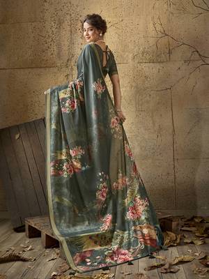 Dark green georgette floral printed saree with unstitched blouse 4