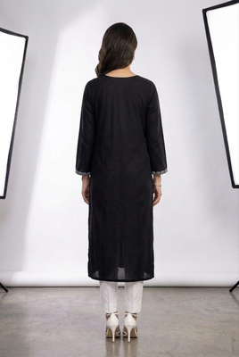 Black rayon embroidered kurta set 2