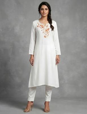 White rayon embroidered kurta set 3