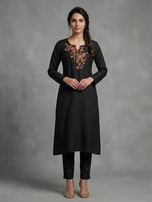 Black rayon embroidered kurta set 3