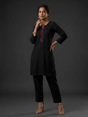 Black rayon embroidered kurta set 3