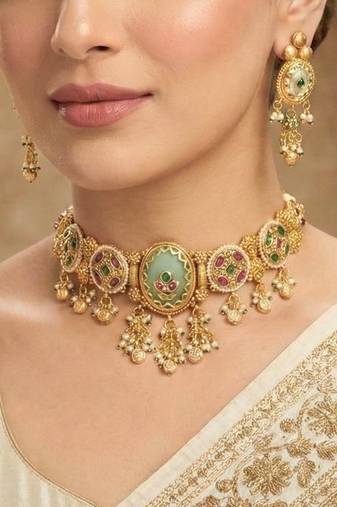 Rajwadi Stone Dangling Choker Set