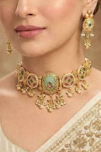 Rajwadi Stone Dangling Choker Set