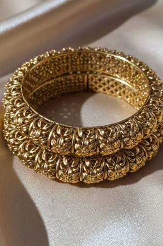 Traditional Screw Openable Kada Bangles, Set of 2 (2.4)